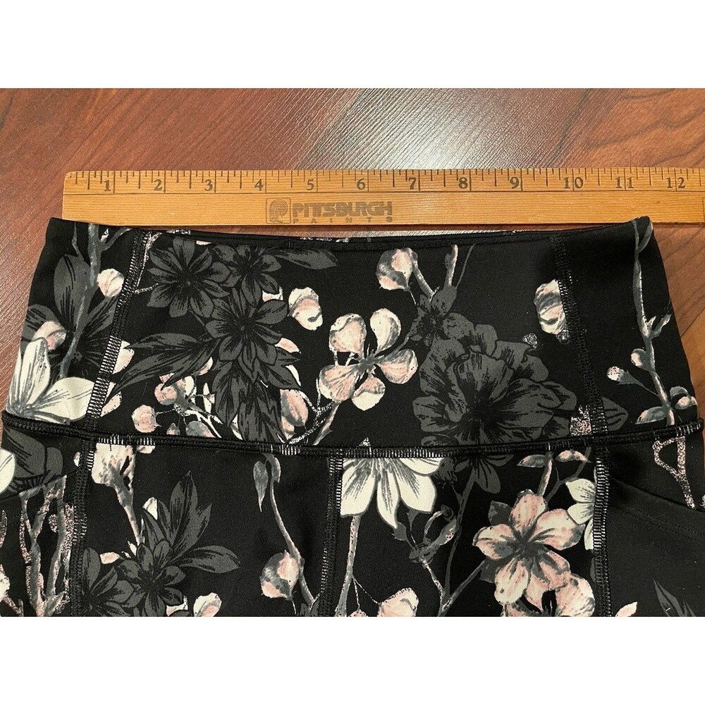 2 Women PINK Victoria's Secret Pants Floral & Solid Black Joggers Leggings Yoga - Picture 8 of 12